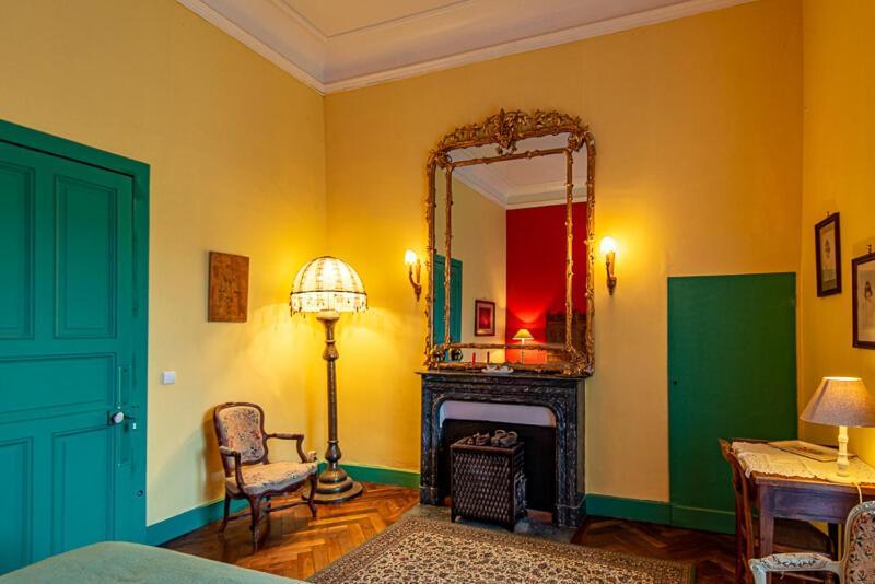 Chateau De Sedaiges Marmanhac ภายนอก รูปภาพ